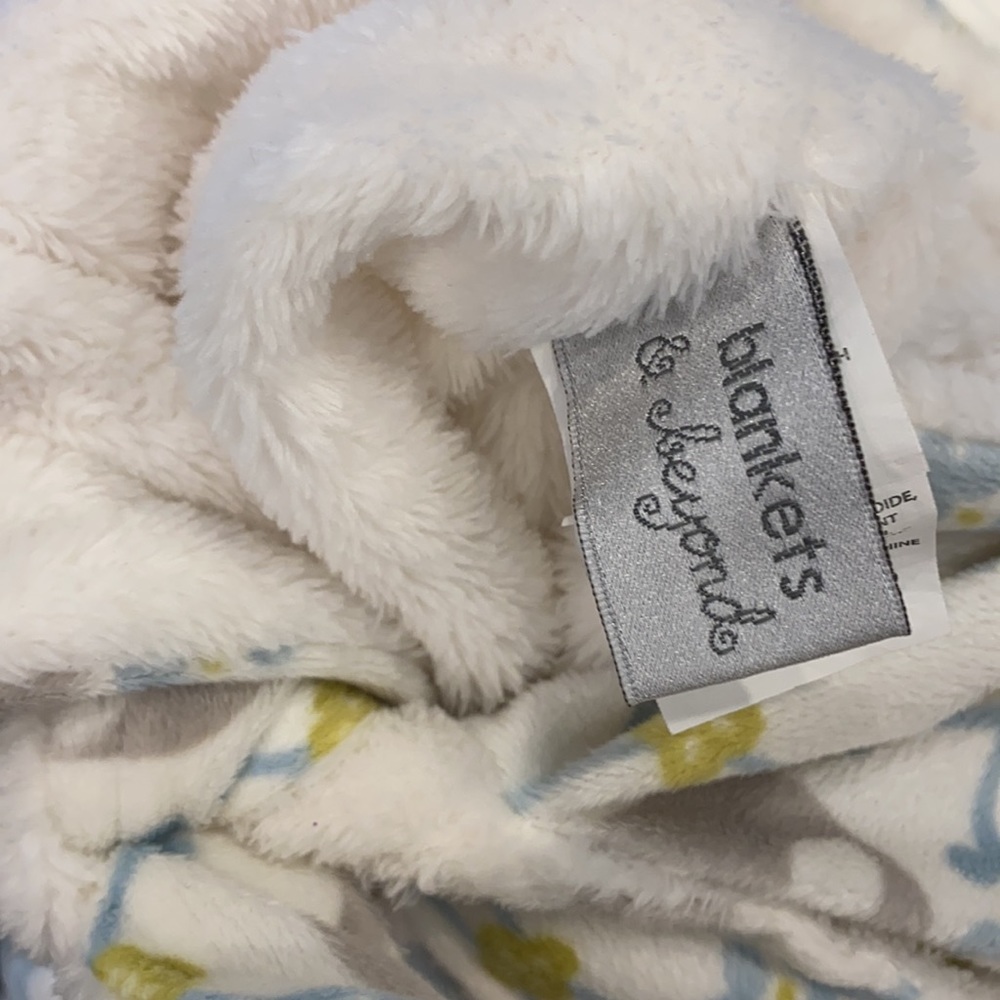 Elephant Bath Robe - Picture 4 of 4